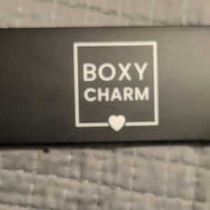 Boxy lux eyeshadow pallet